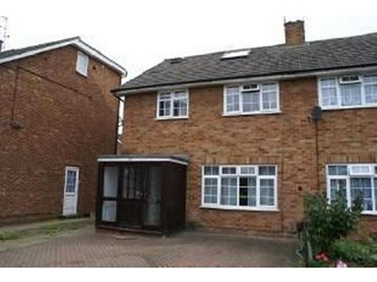 London Heathrow Villa West Drayton  Luaran gambar